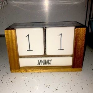 Rae Dunn Ceramic Calendar